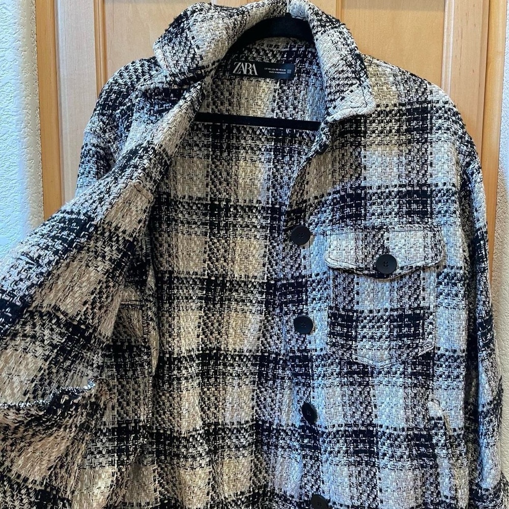 Women’s Zara Textured Plaid Black and White Overshirt Jacket Size XS Extra Small - Picture 7 of 8